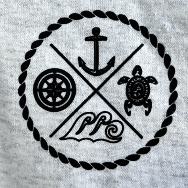 Crest Classic Hoodie - Unisex
