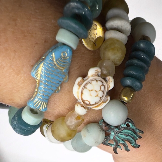 Sea Turtle Bracelet Amber-Made with Recycled Beads